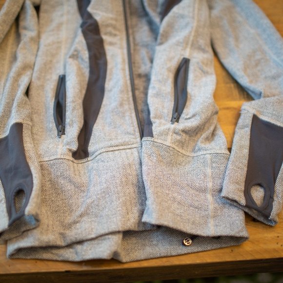 Heathered Gray Herringbone Lululemon Hooded Jacket - Picture 2 of 5
